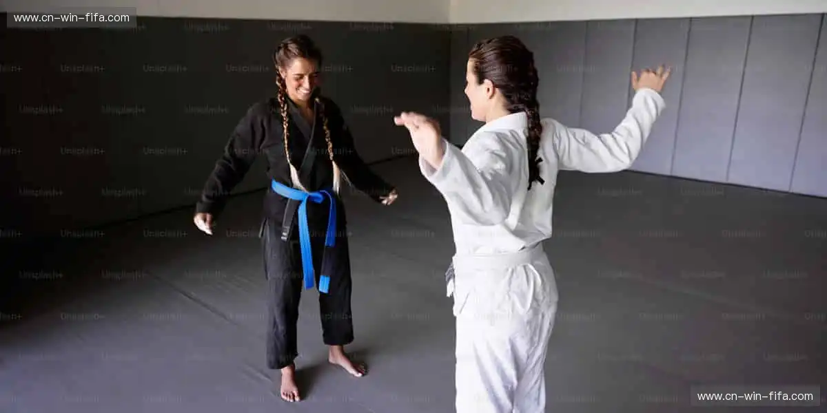 🎁限量发售，手慢无！💪品质保证，球迷必备神器！